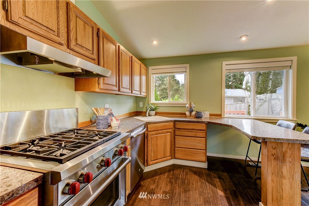 22027 5th Avenue West Bothell, WA 98021 - Photo 8 of 20 Gallery Image 8