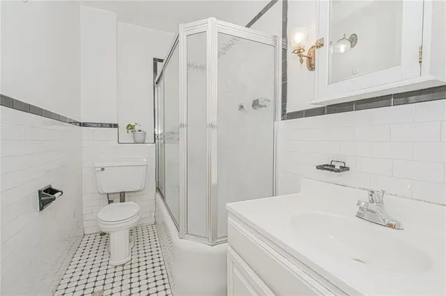 $1,300,000 | 1042 70th Street | Dyker Heights