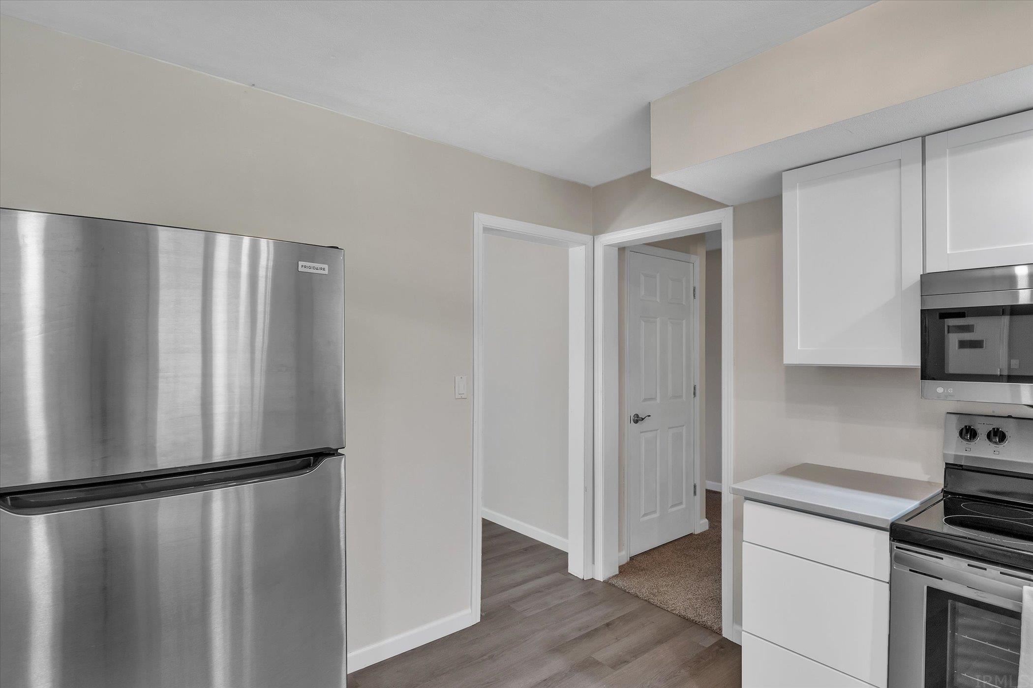 51700 Orange Road South Bend, IN 46628 - Photo 11 of 36 Gallery Image 11