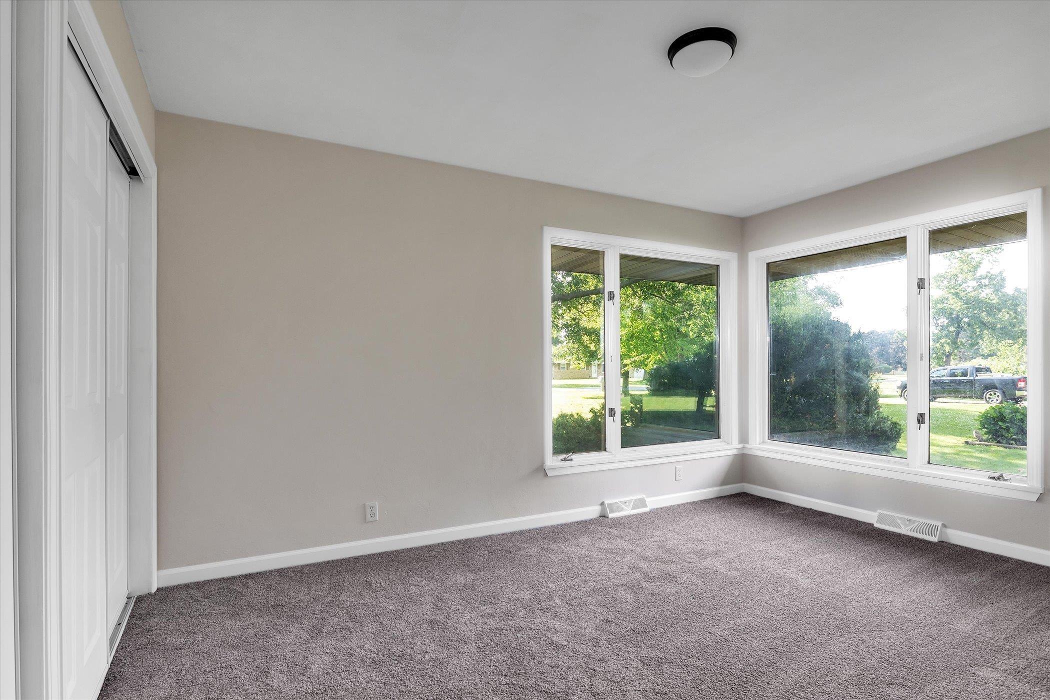 51700 Orange Road South Bend, IN 46628 - Photo 17 of 36 Gallery Image 17