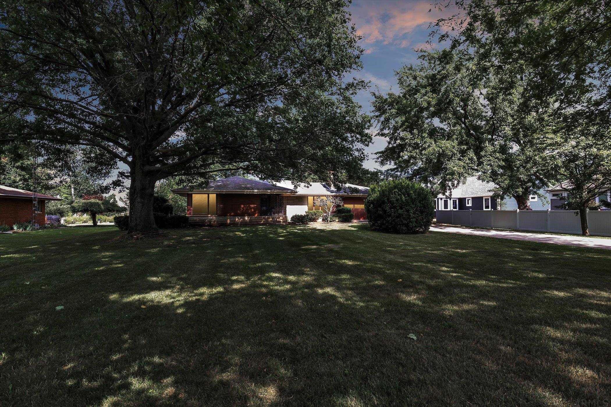 51700 Orange Road South Bend, IN 46628 - Photo 2 of 36 Gallery Image 2
