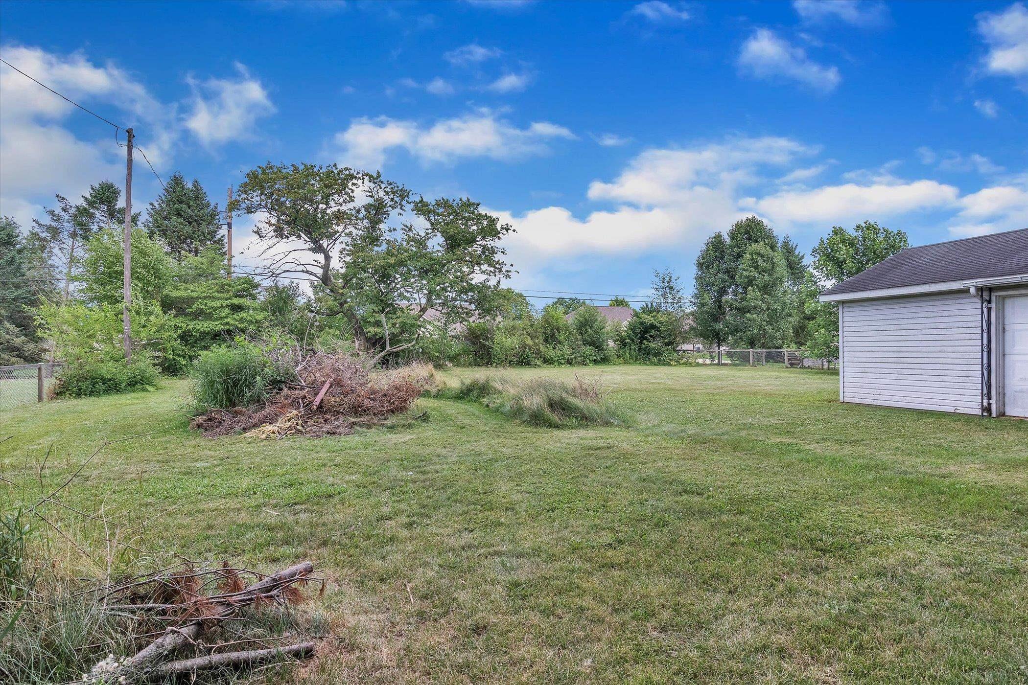 51700 Orange Road South Bend, IN 46628 - Photo 26 of 36 Gallery Image 26