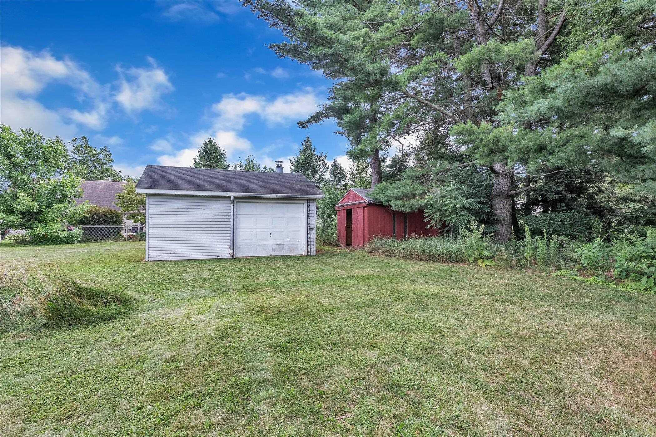 51700 Orange Road South Bend, IN 46628 - Photo 31 of 36 Gallery Image 31