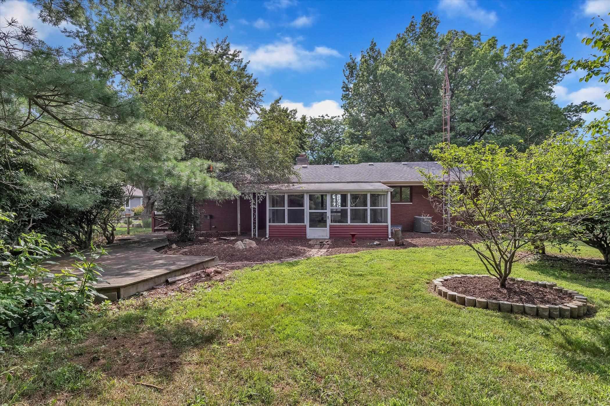 51700 Orange Road South Bend, IN 46628 - Photo 34 of 36 Gallery Image 34