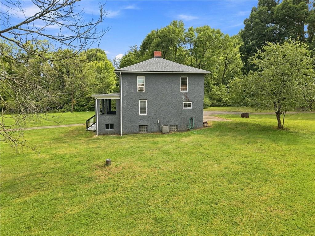 352 Mountain View Road New Castle, PA 16101 - Photo 25 of 37 Gallery Image 25