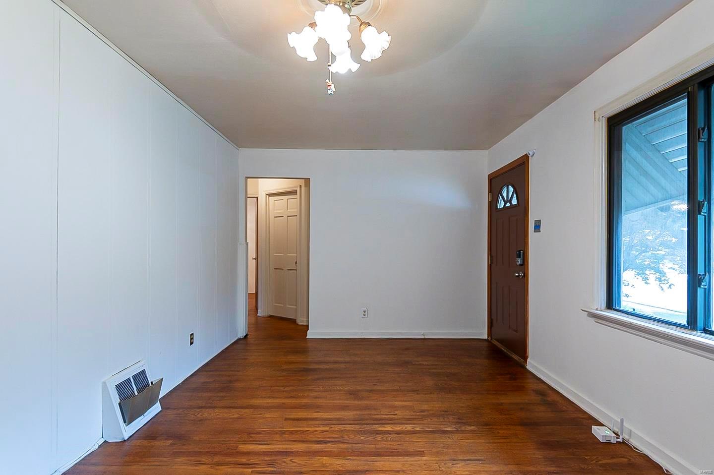 8050 Morgan Ford Road St. Louis, MO 63123 - Photo 9 of 17