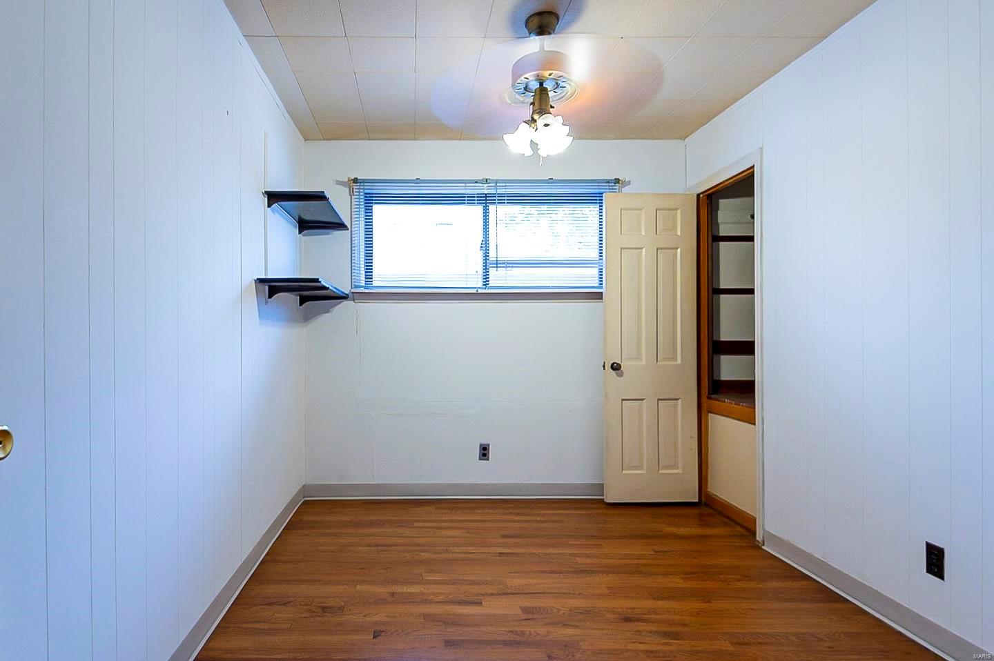 8050 Morgan Ford Road St. Louis, MO 63123 - Photo 10 of 17
