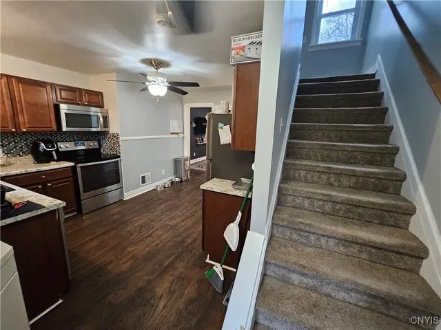 $209,900 | 28 Heberle Road, Irondequoit, NY 14609