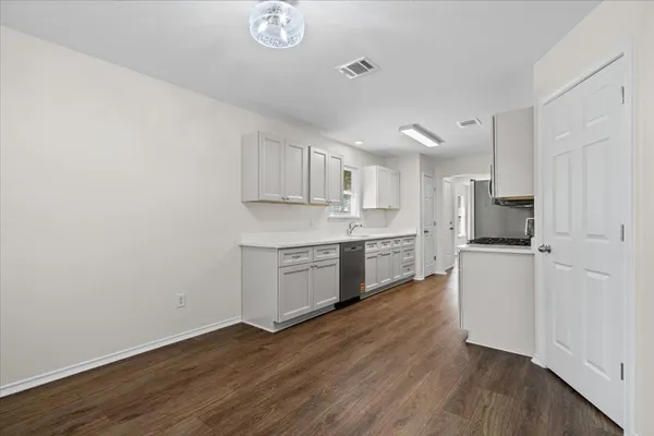 $365,000 | 1404 Sir Thopas Trail, Austin, TX 78748