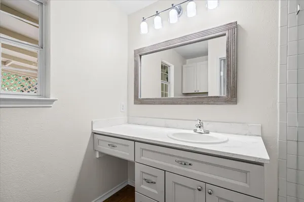 $365,000 | 1404 Sir Thopas Trail, Austin, TX 78748