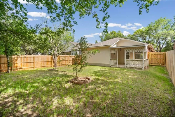 $365,000 | 1404 Sir Thopas Trail, Austin, TX 78748