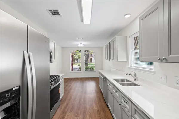 $365,000 | 1404 Sir Thopas Trail, Austin, TX 78748