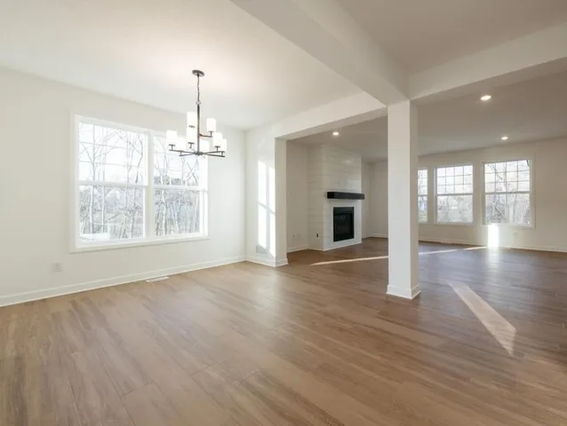 $1,007,985 | 19925 67th Avenue, Corcoran, MN 55340