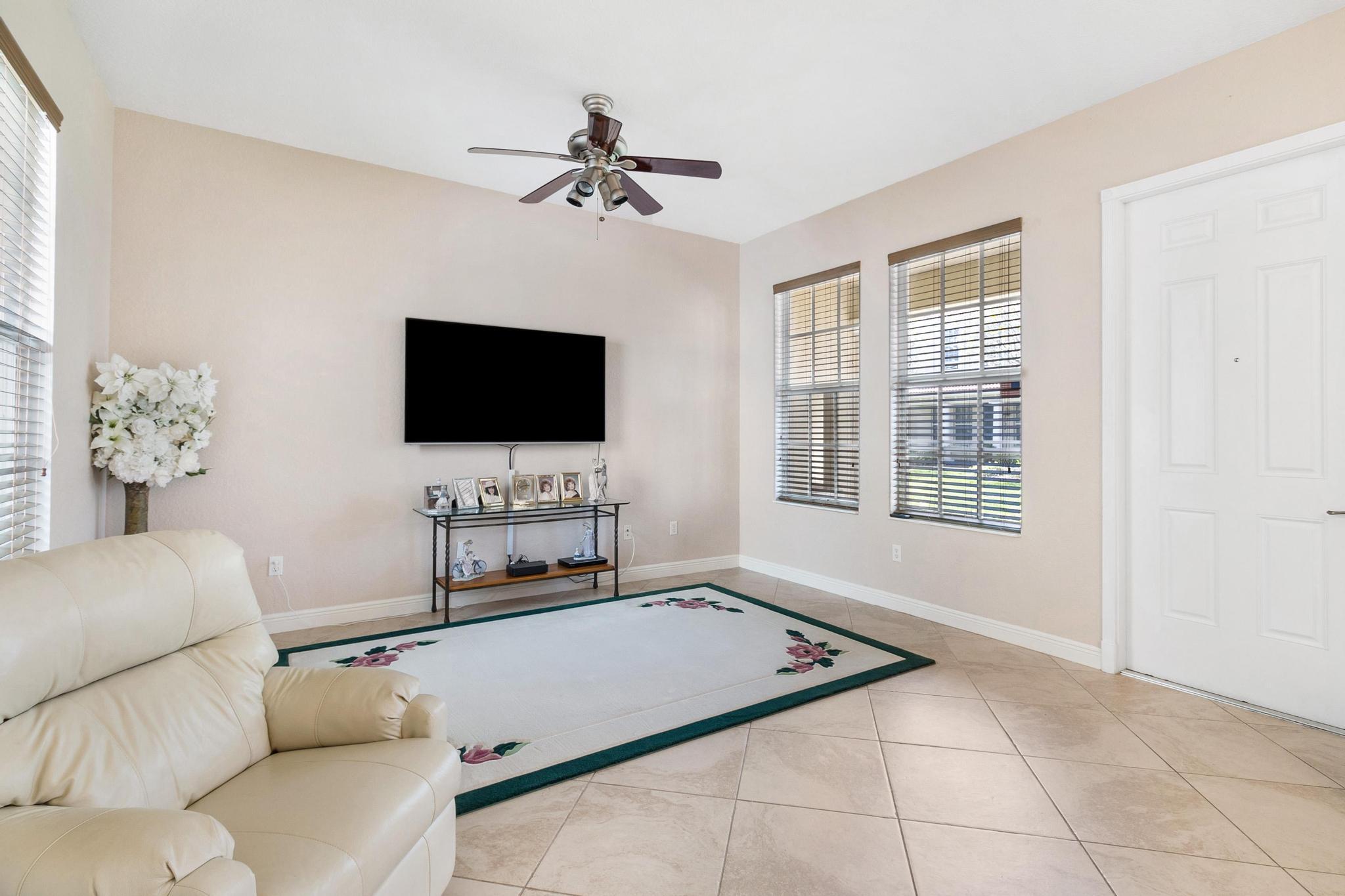 8339 Northwest 8th Way Boca Raton, FL 33487 - Photo 5 of 22 CZ4A0834