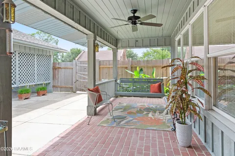$249,000 | 111 Cabildo Drive, Lafayette, LA 70506