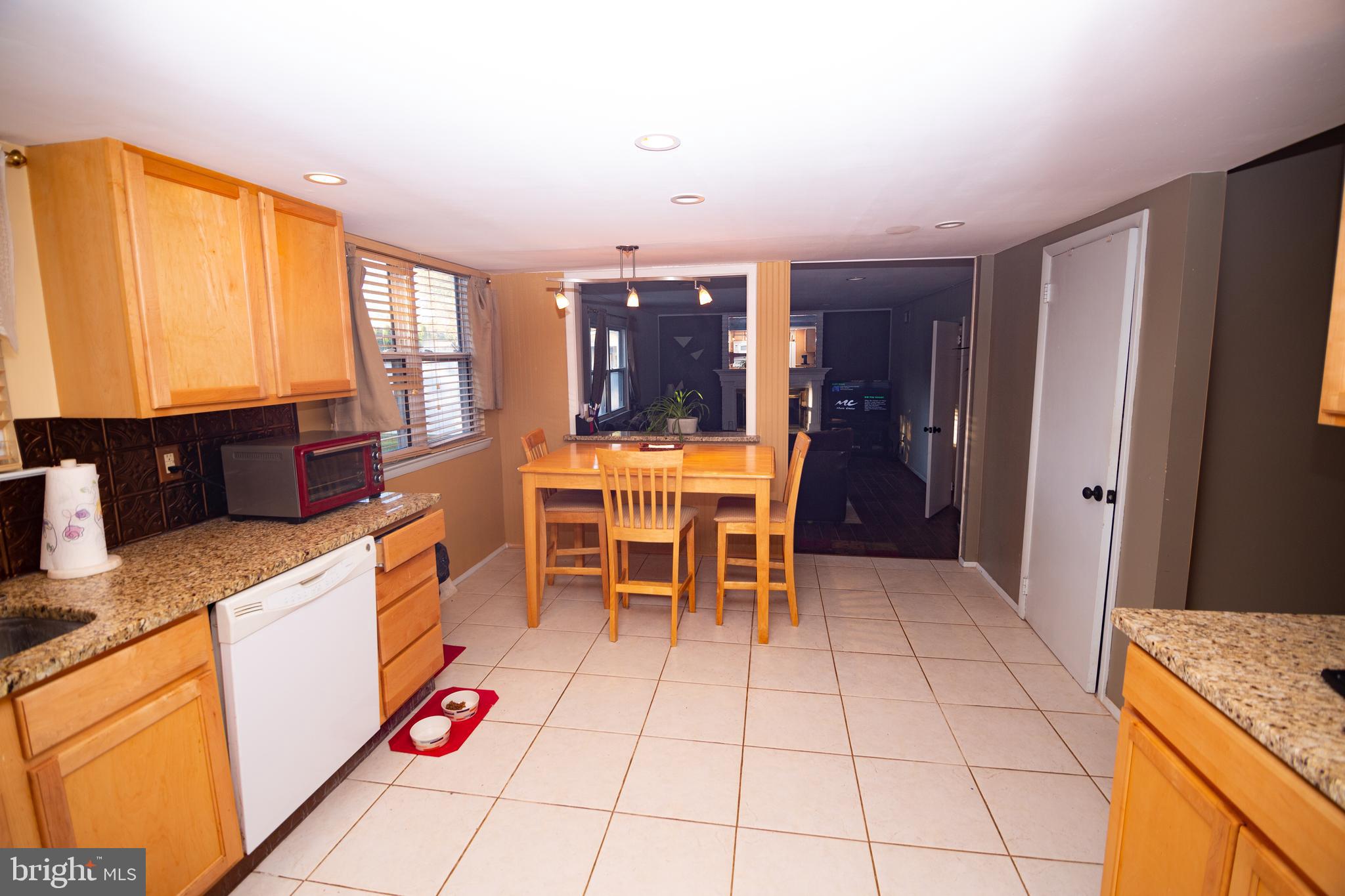860 Phillips Road Warminster, PA 18974 - Photo 20 of 52 Gallery Image 20