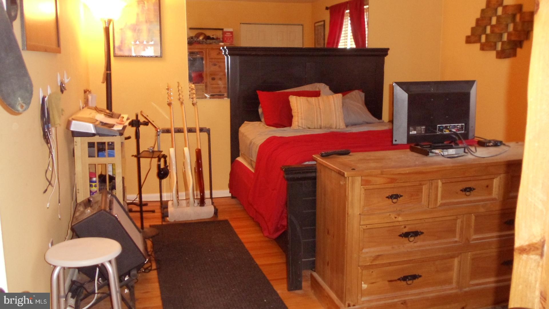 860 Phillips Road Warminster, PA 18974 - Photo 25 of 52 Gallery Image 25
