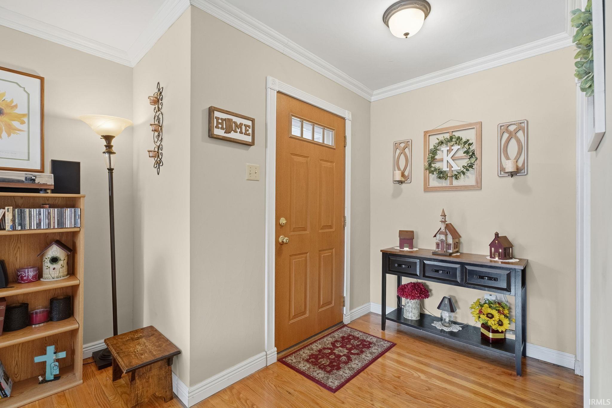 402 North Gibson Street Princeton, IN 47670 - Photo 5 of 36