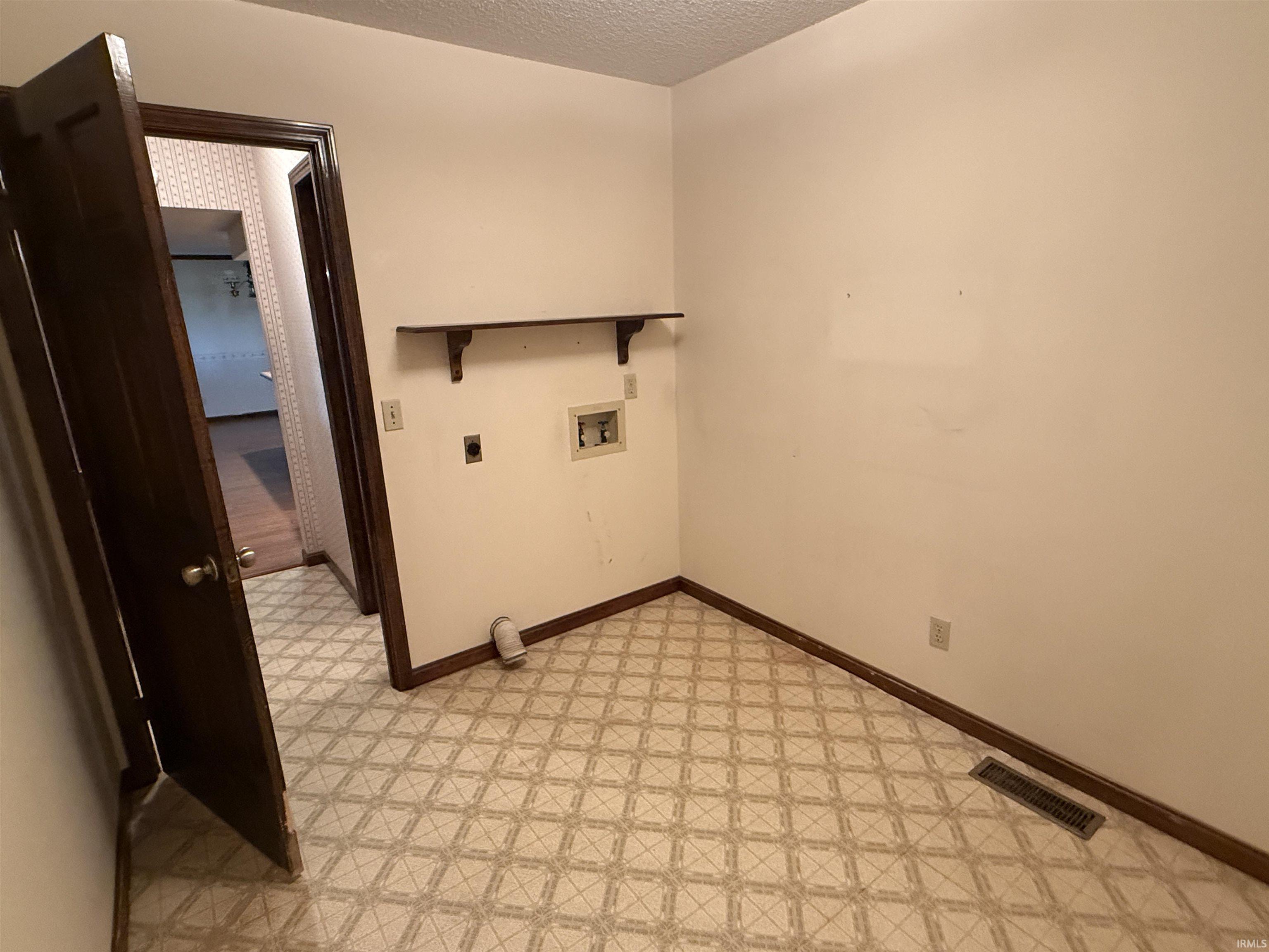 10456 South 290th Road West Fort Branch, IN 47648 - Photo 23 of 36