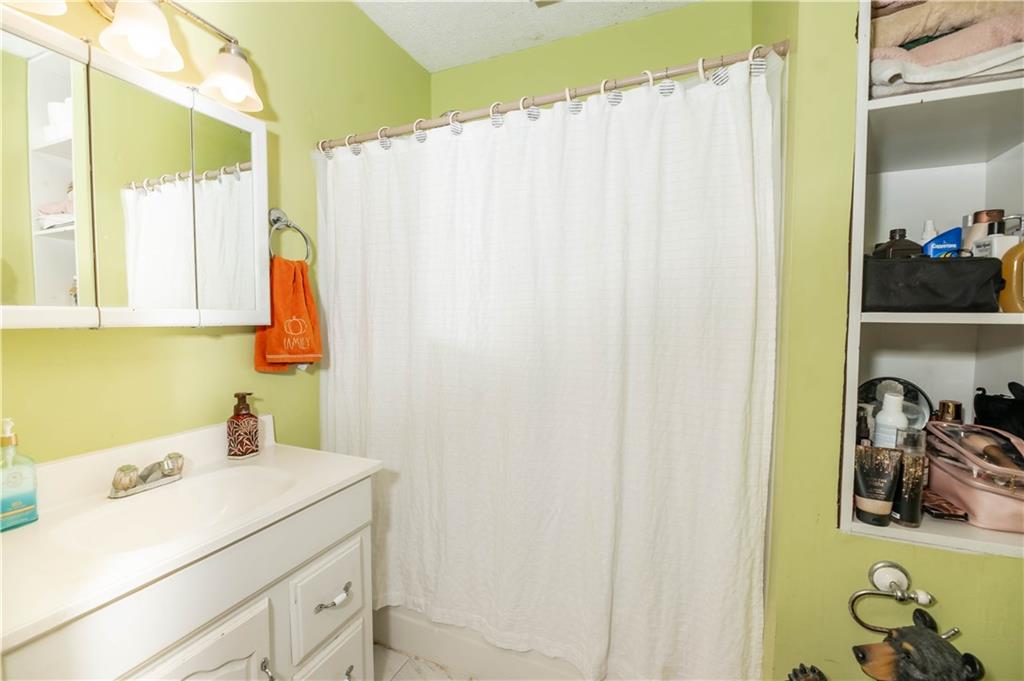 2015 Philadelphia Street Indiana, PA 15701 - Photo 8 of 21 Gallery Image 8