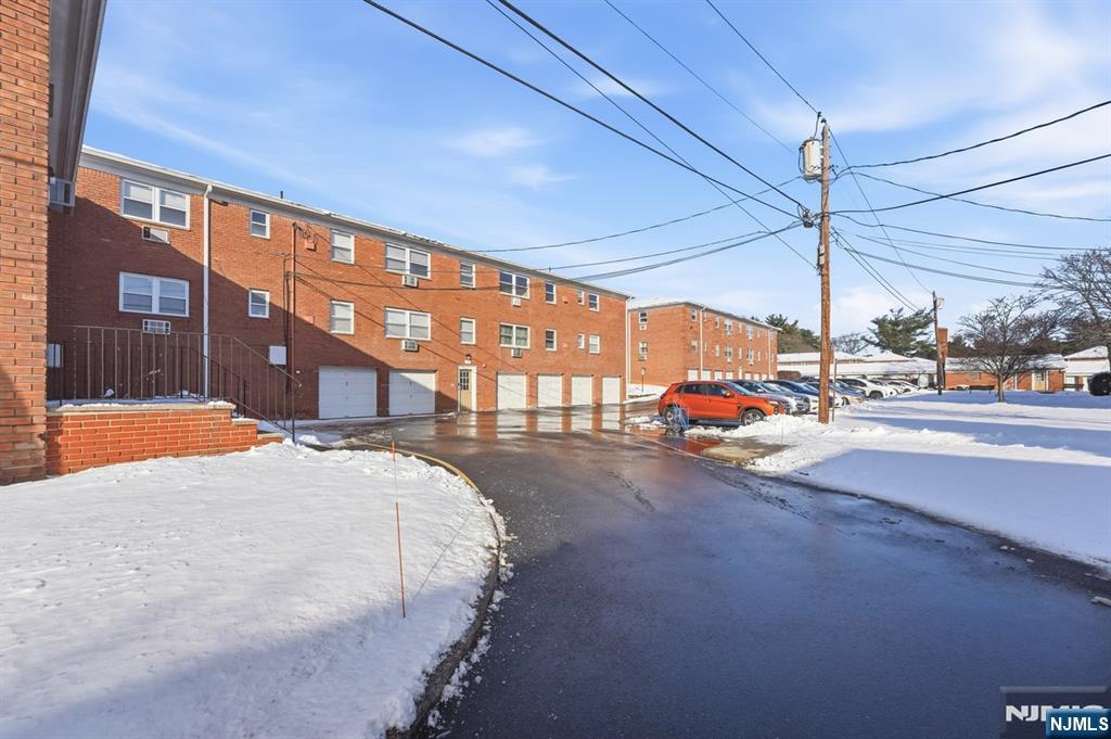 28 Knox Terrace Wayne, NJ 07470 - Photo 11 of 15 a view of a building with a street