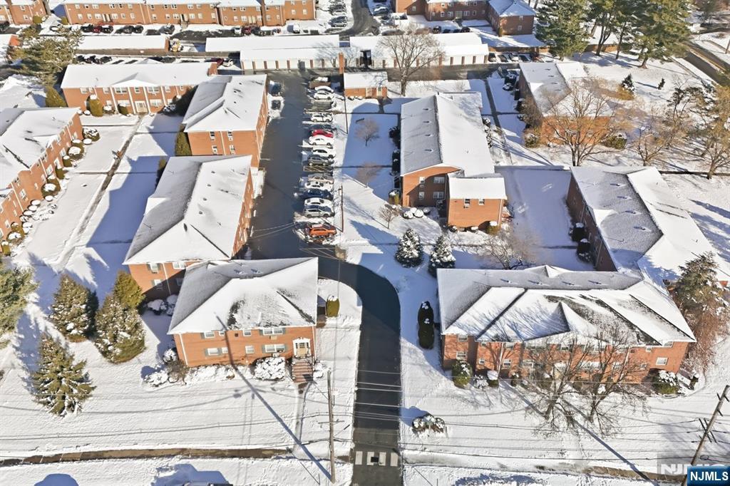 28 Knox Terrace Wayne, NJ 07470 - Photo 8 of 15 an aerial view of residential houses with outdoor space