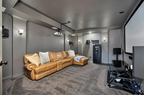 $800,000 | 1009 Holston Hills Trail, Roanoke, TX 76262