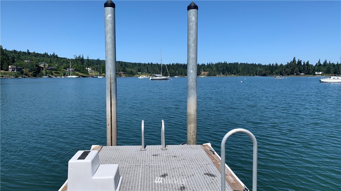61 Quarry Road Port Ludlow, WA 98365 - Photo 10 of 40 Gallery Image 10