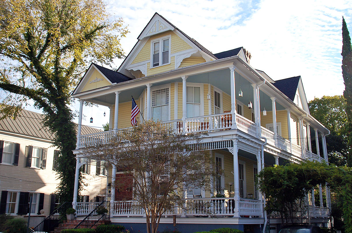 4 Rutledge Avenue Charleston, SC 29401 - Photo 1 of 16 thumb_4 Rutledge Avenue