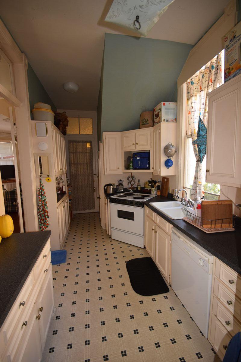 4 Rutledge Avenue Charleston, SC 29401 - Photo 6 of 16 thumb_DSC_0009