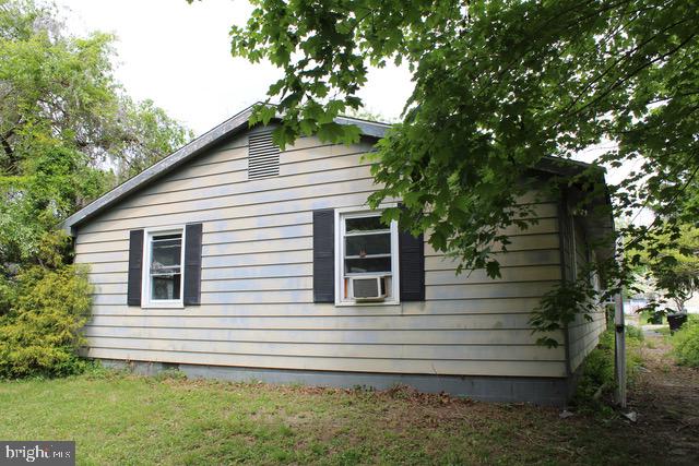 64 Tansboro Road Berlin, NJ 08009 - Photo 3 of 10