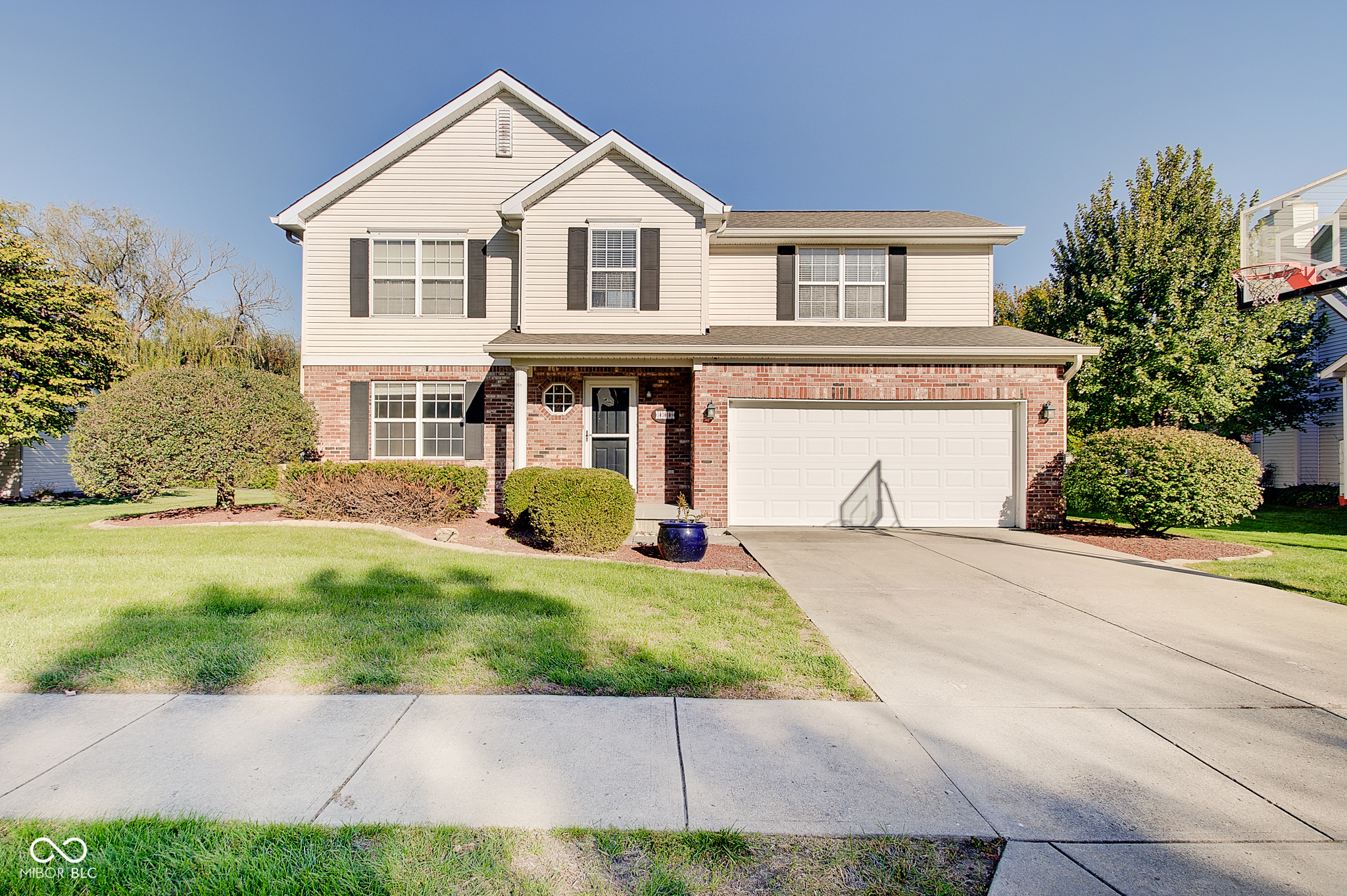 5318 Rippling Brook Way Carmel, IN 46033 - Photo 1 of 34 Gallery Image 1