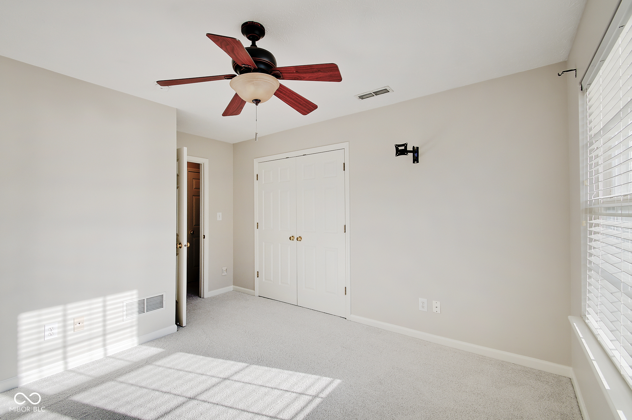 5318 Rippling Brook Way Carmel, IN 46033 - Photo 17 of 34 Gallery Image 17