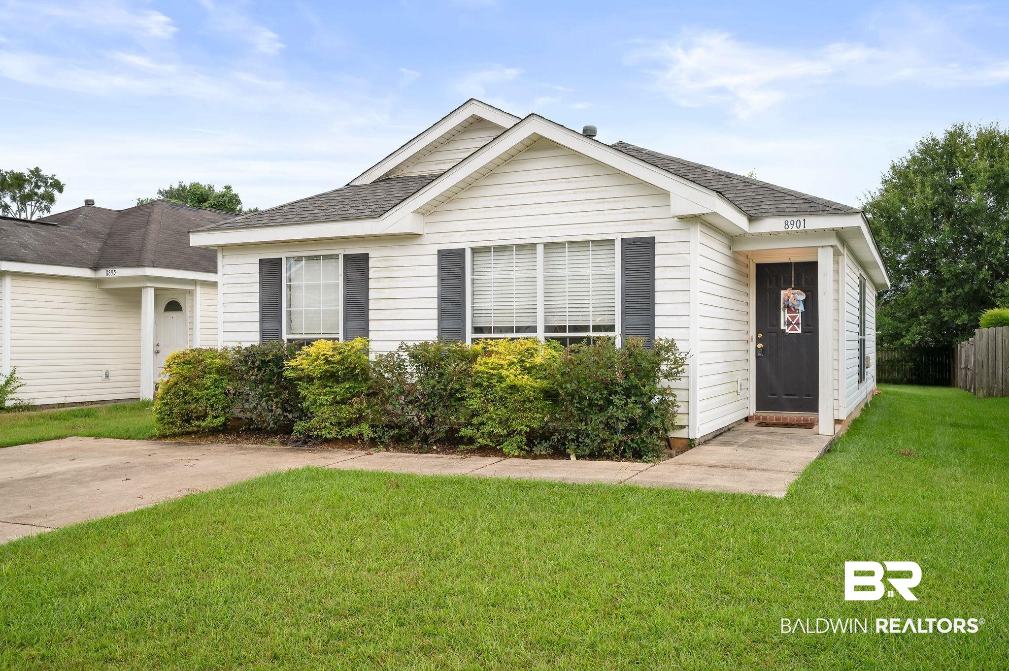 8901 Fall Court Mobile, AL 36695 - Photo 18 of 23 View of front of house featuring a shingled roof