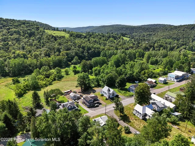 $199,000 | 4993 Highway 706, Montrose, PA 18801