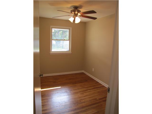 2826 Hillgate Road Columbus, OH 43207 - Photo 14 of 18 Gallery Image 14