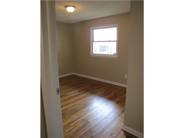 2826 Hillgate Road Columbus, OH 43207 - Photo 15 of 18 Gallery Image 15