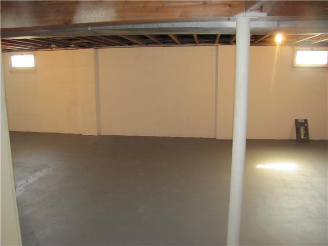 2826 Hillgate Road Columbus, OH 43207 - Photo 16 of 18 Gallery Image 16