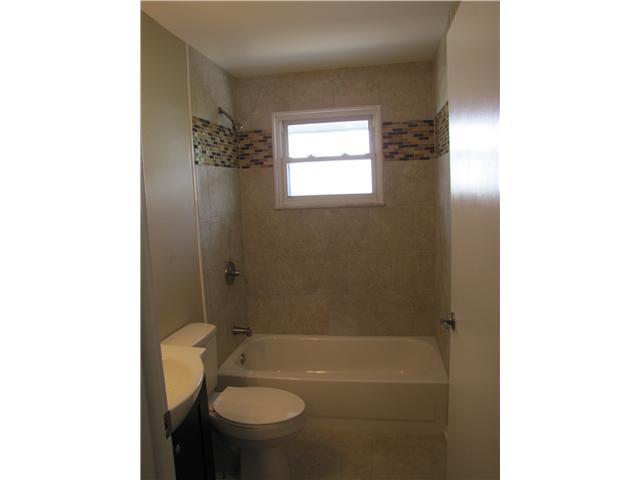 2826 Hillgate Road Columbus, OH 43207 - Photo 10 of 18 Gallery Image 10
