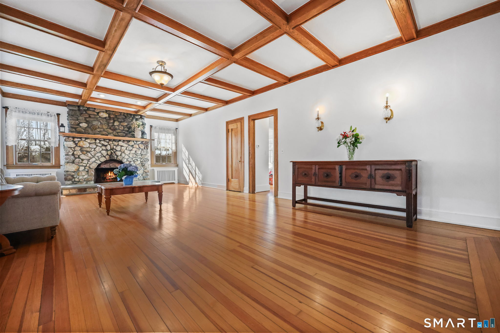 1209 Daniels Farm Road Trumbull, CT 06611 - Photo 8 of 40 Gallery Image 8