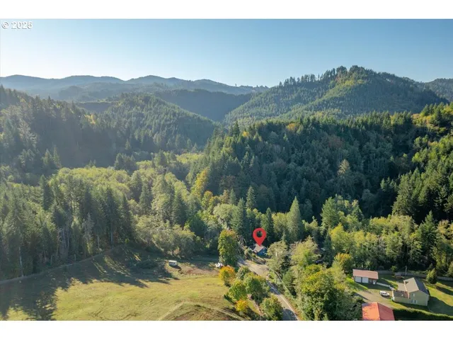 $425,000 | 566 North Bear Creek Road, Otis, OR 97368