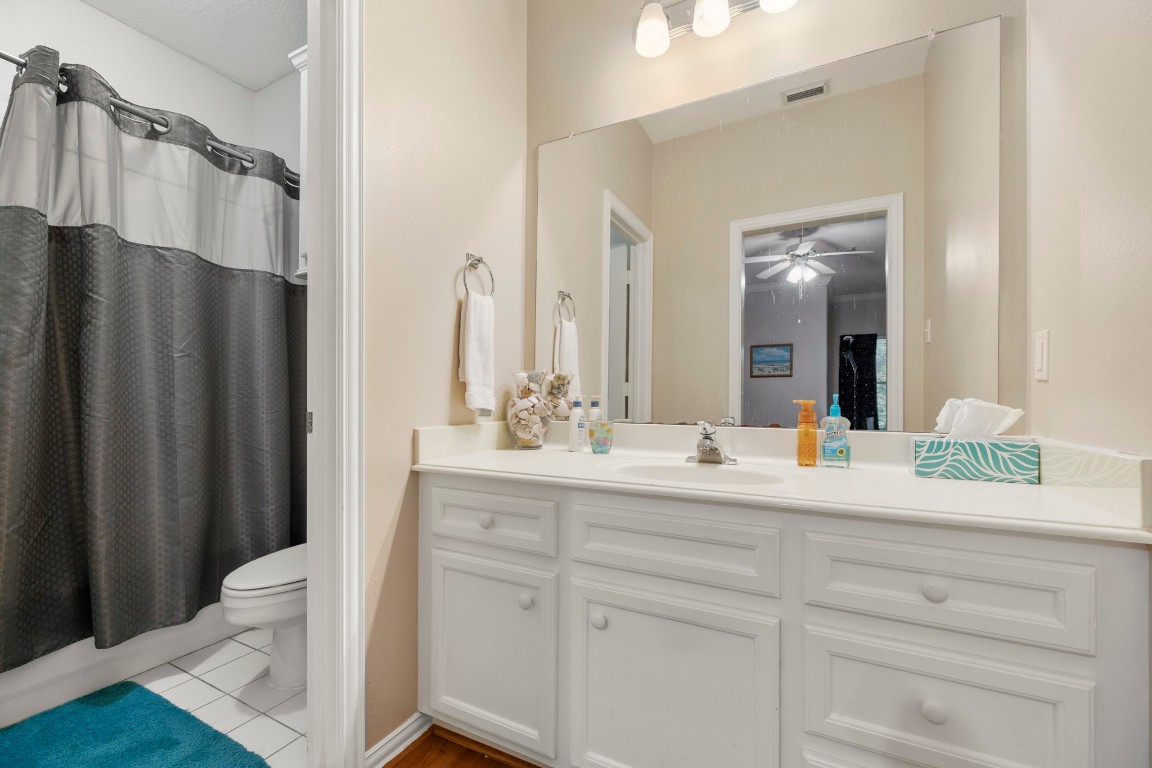 19315 Puget Lane Spring, TX 77388 - Photo 27 of 49 private bath