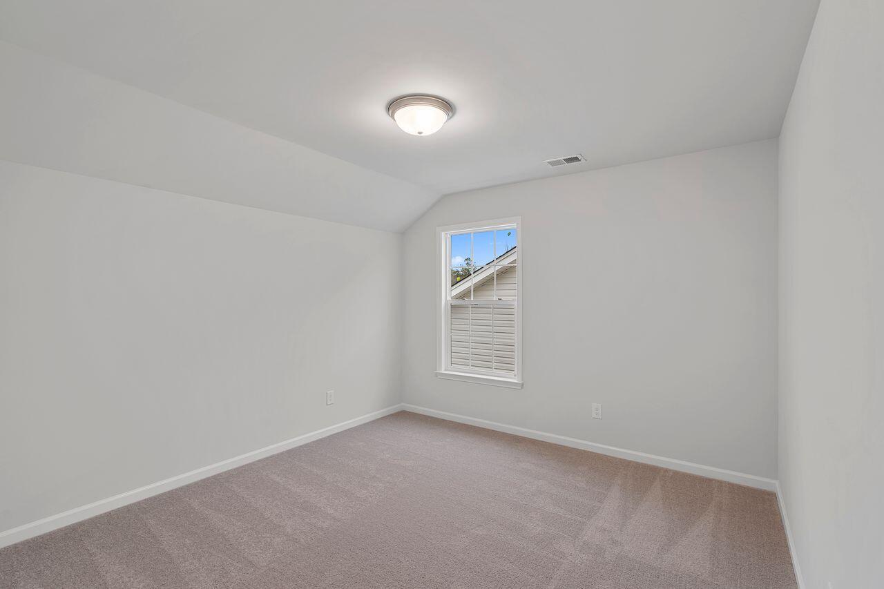 8729 Revival Road North Charleston, SC 29420 - Photo 13 of 17 -YaiOyYq