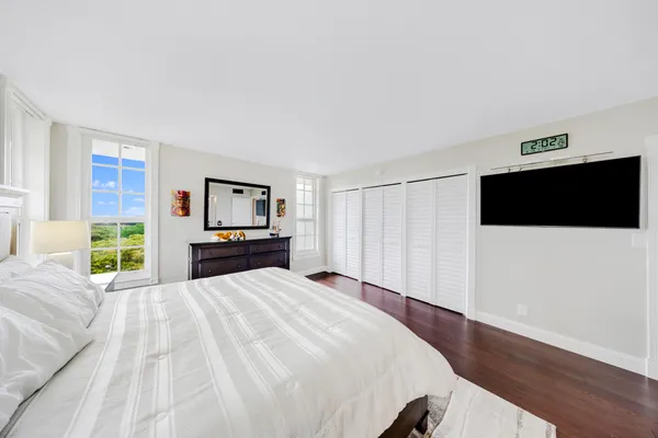 $2,550 | 3051 North Course Drive, Unit 901, Pompano Beach, FL 33069