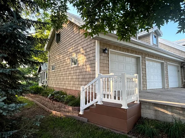 $325,000 | 207 North Main Street, Taunton, MN 56291