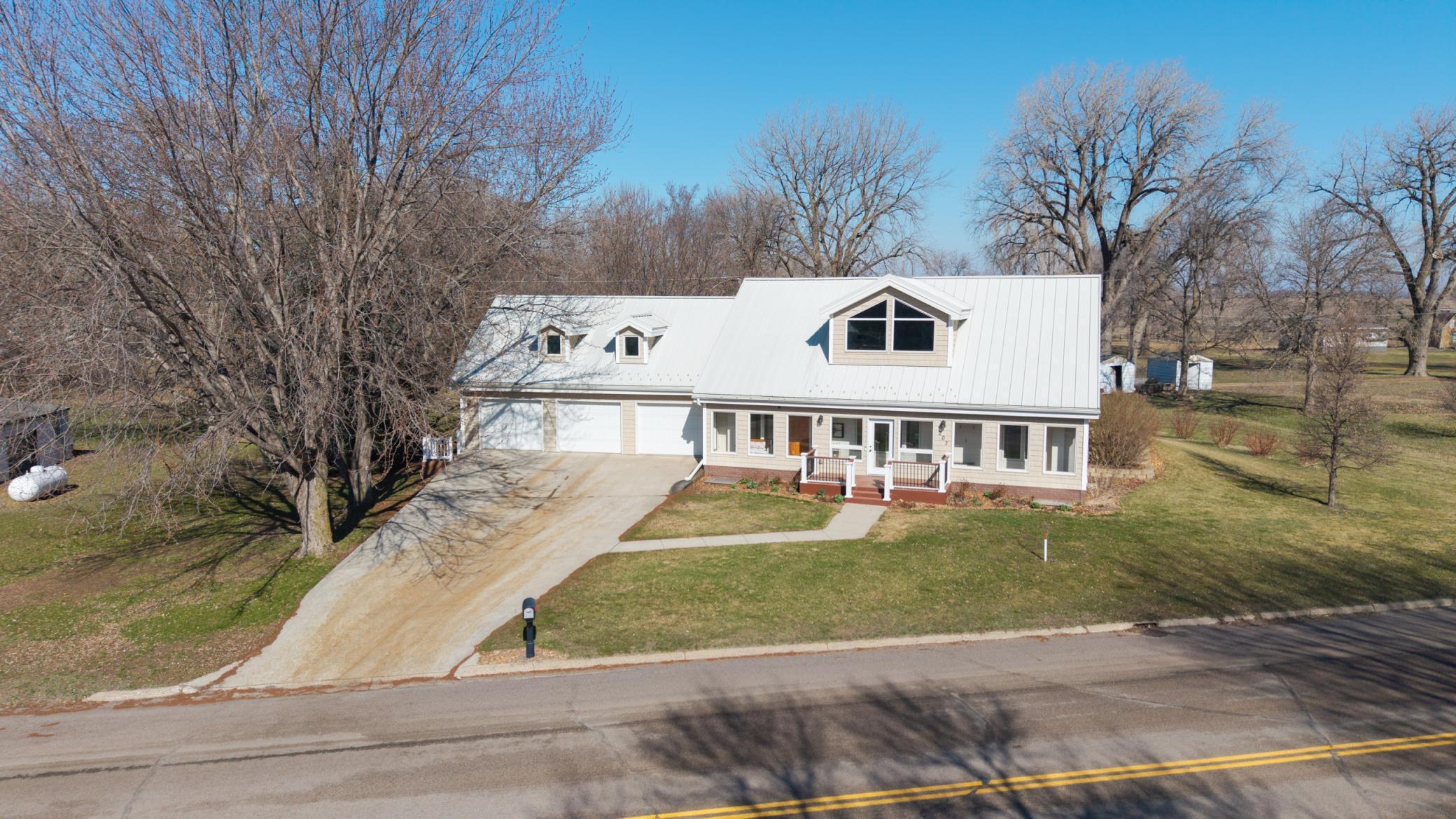 207 North Main Street Taunton, MN 56291 - Photo 30 of 42