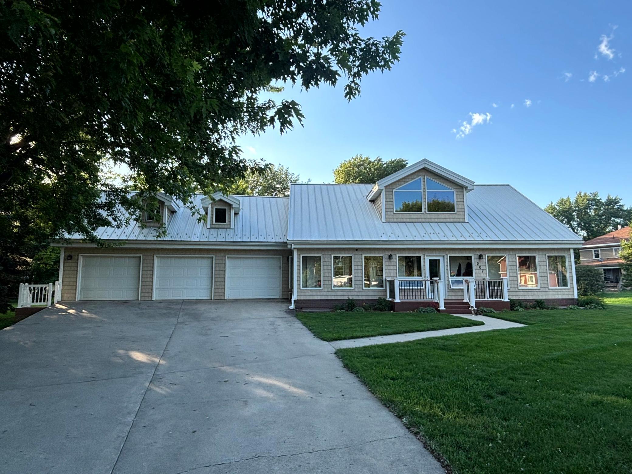 207 North Main Street Taunton, MN 56291 - Photo 37 of 42