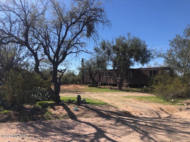 6711 North Guthrie Road Tucson, AZ 85743 - Photo 3 of 4