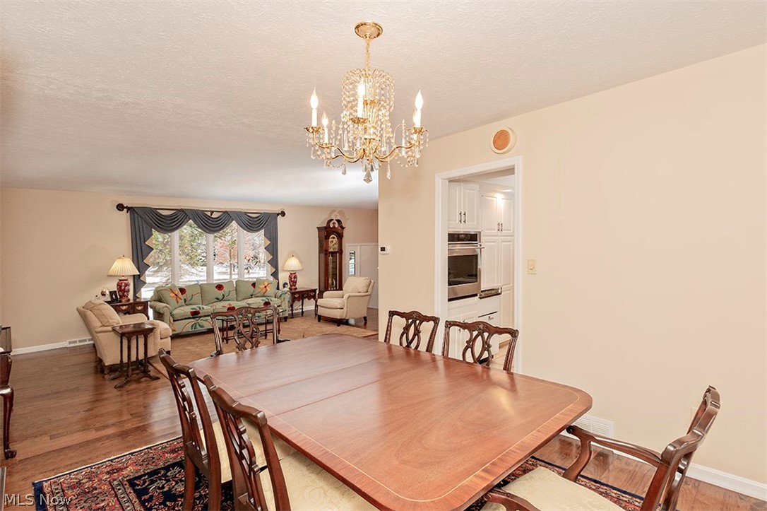 3365 Old Brainard Road Pepper Pike, OH 44124 - Photo 11 of 35