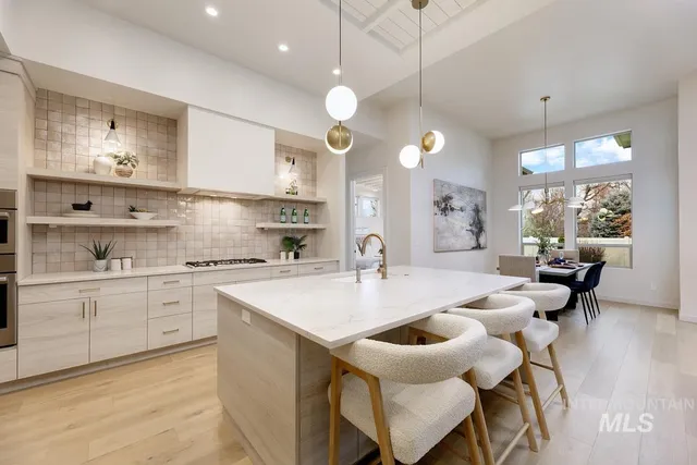 $799,000 | 556 West Carnelian Lane, Eagle, ID 83616